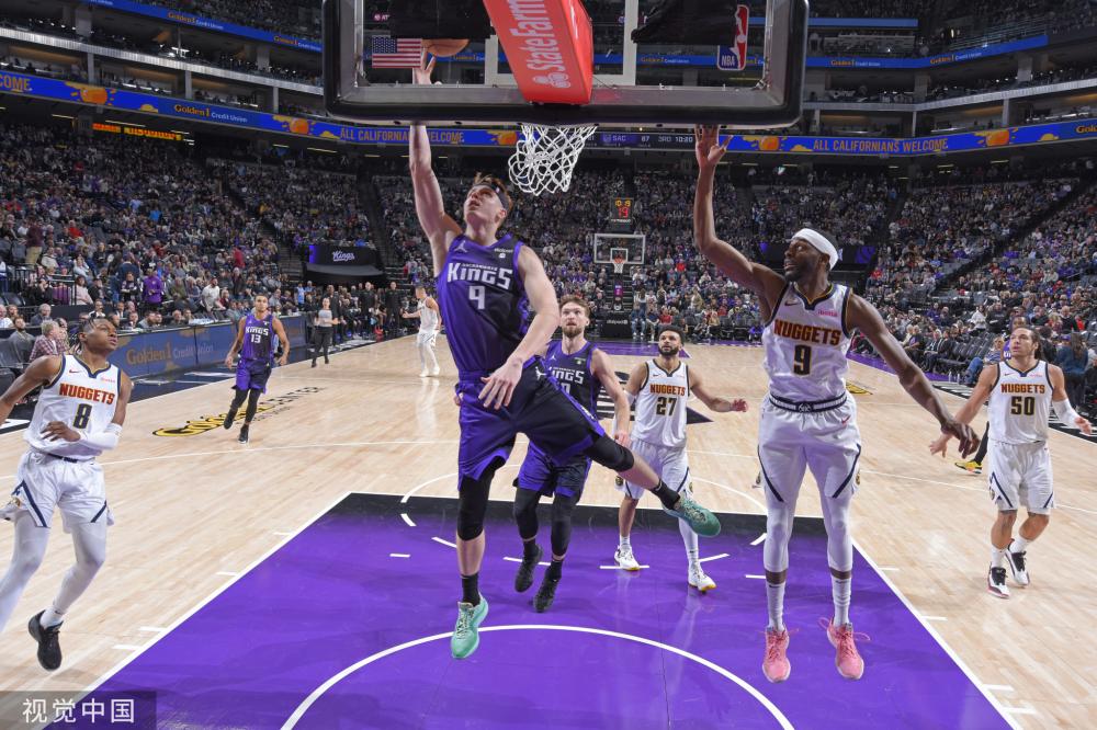 重组中场还 重组中场还